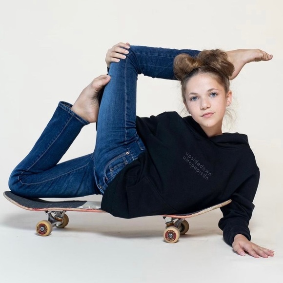 Meet your Posher, Chelsea - Picture 3 of 4